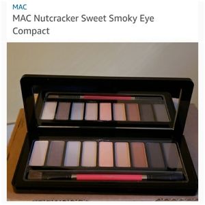 MAC Limited Edition Eyeshadow Pallette